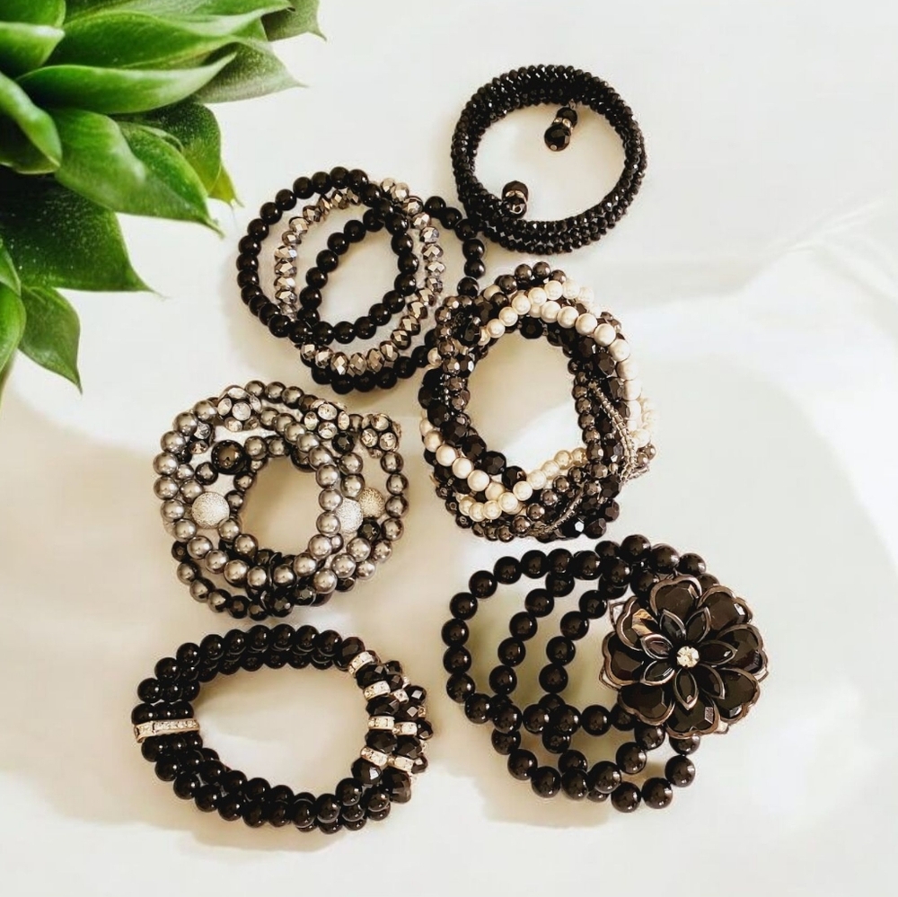 Mixed Fashion Stretch Bracelets Lot